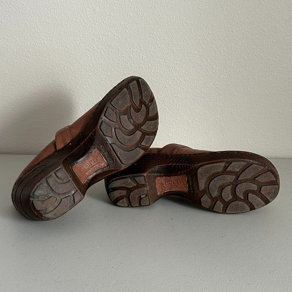 Born Leather Clogs - Picture 6 of 9